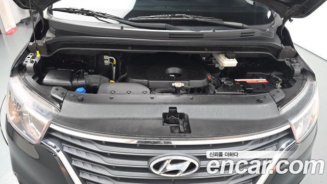 Hyundai Starex 2020 — photo 6