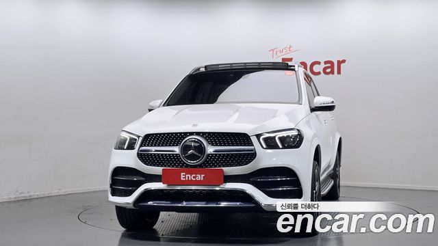Mercedes-Benz GLE-Class 2020 — photo 3