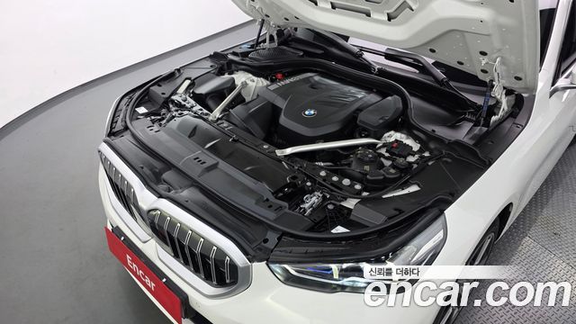 BMW 5-Series 2024 — photo 6