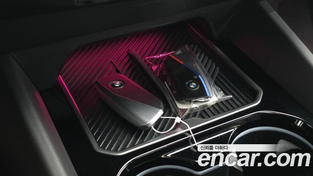 BMW 5-Series 2024 — photo 31
