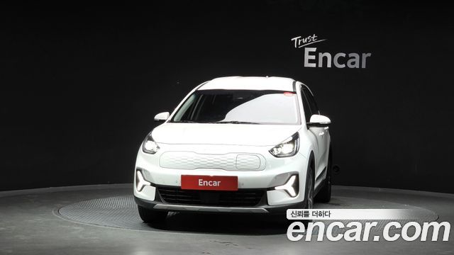 Kia Niro 2023 — photo 3