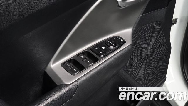 Kia Niro 2023 — photo 22