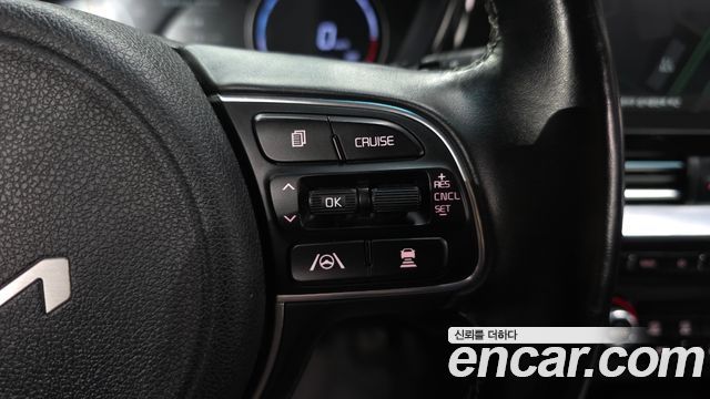 Kia Niro 2023 — photo 23