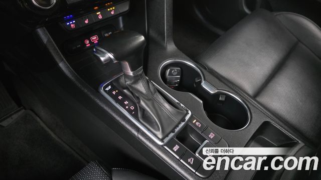 Kia Sportage 2016 — photo 12