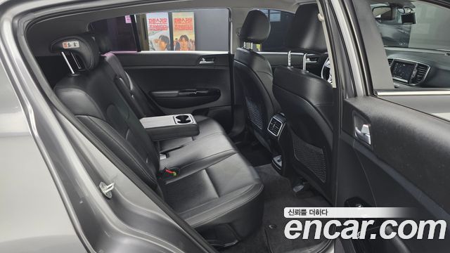 Kia Sportage 2016 — photo 18
