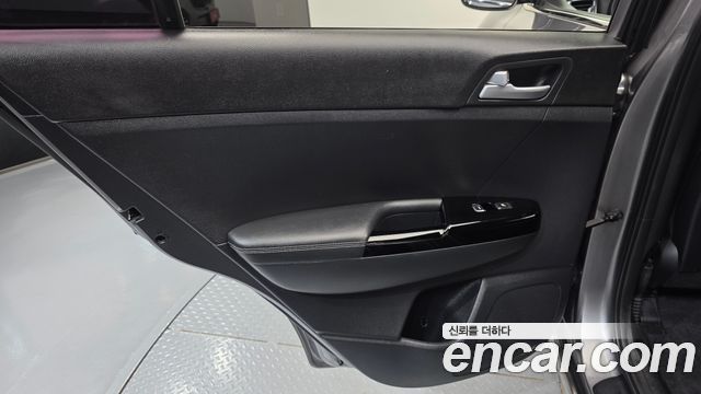 Kia Sportage 2016 — photo 15