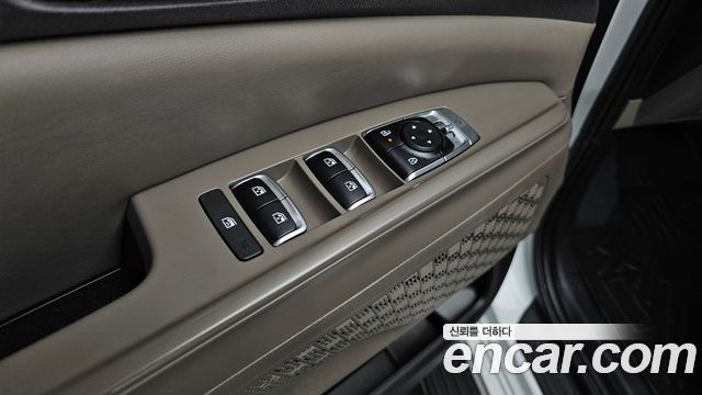 Kia Canival 2024 — photo 23