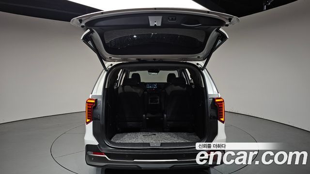 Kia Canival 2024 — photo 26