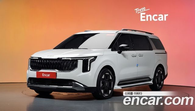 Kia Canival 2024 — photo 1