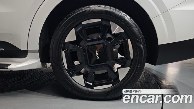 Kia Canival 2024 — photo 7