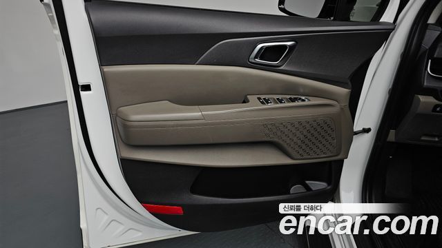 Kia Canival 2024 — photo 14