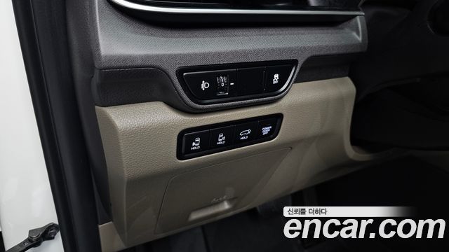 Kia Canival 2024 — photo 28