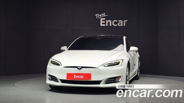 Tesla Model S 2020 — photo 3