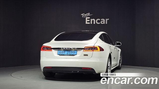 Tesla Model S 2020 — photo 4