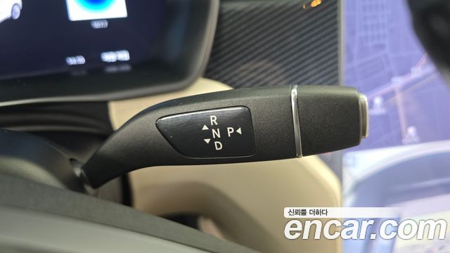 Tesla Model S 2020 — photo 9