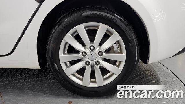 Kia K3 2015 — photo 7