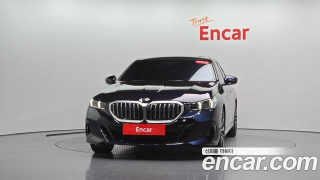 BMW 5-Series 2024 — photo 3