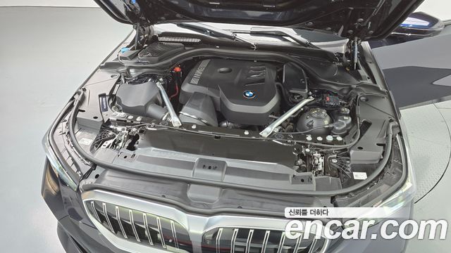 BMW 5-Series 2024 — photo 6