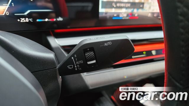 BMW 5-Series 2024 — photo 26