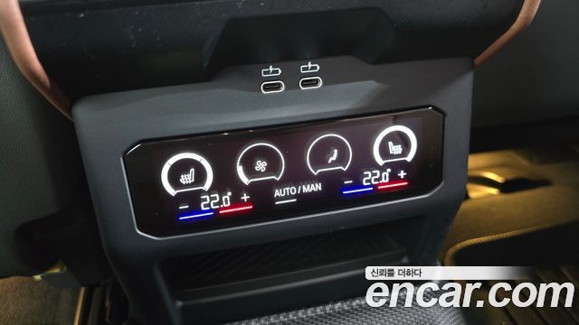 BMW 5-Series 2024 — photo 28