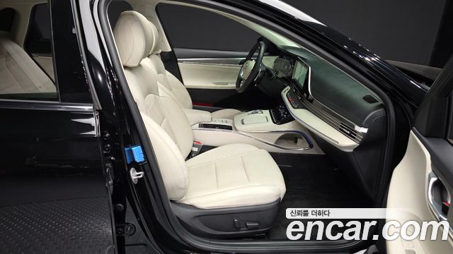 Hyundai Grandeur 2023 — photo 17
