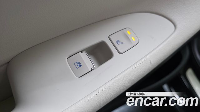 Hyundai Grandeur 2023 — photo 25