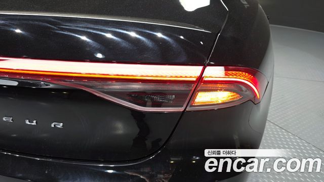 Hyundai Grandeur 2023 — photo 9