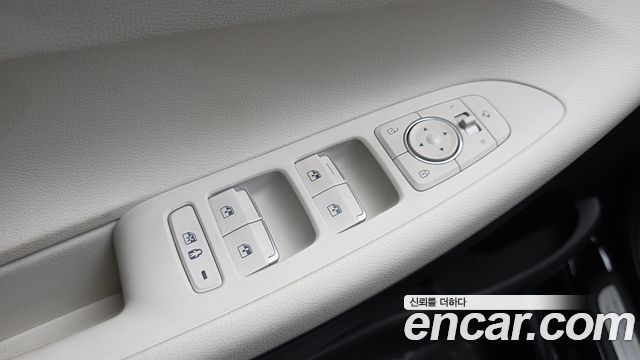Hyundai Grandeur 2023 — photo 30