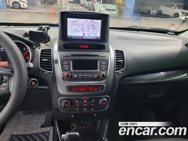 Kia Sorento 2013 — photo 16