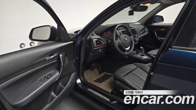 BMW 1-Series 2015 — photo 13
