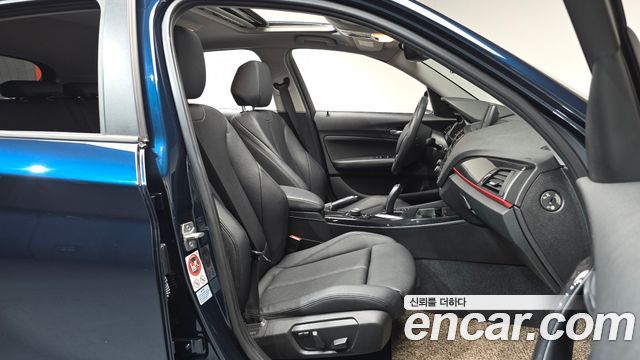 BMW 1-Series 2015 — photo 17