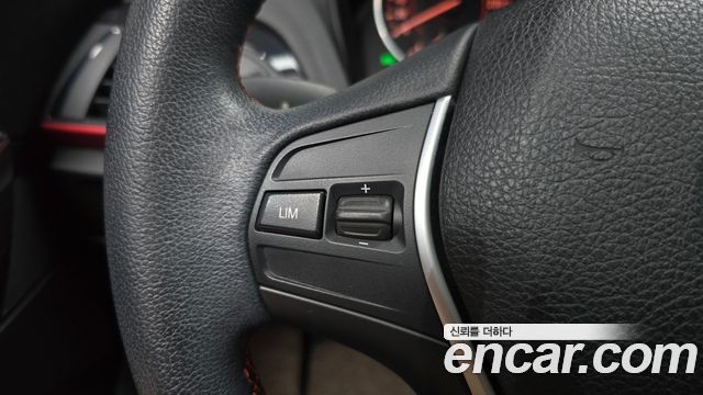 BMW 1-Series 2015 — photo 22