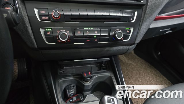 BMW 1-Series 2015 — photo 24