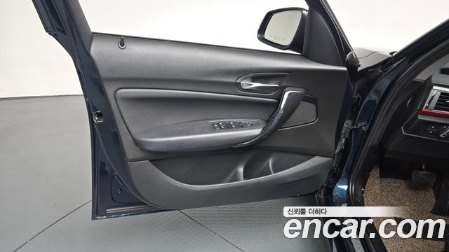 BMW 1-Series 2015 — photo 14
