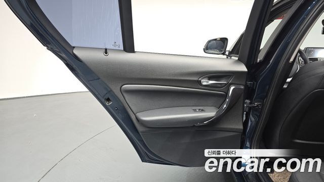 BMW 1-Series 2015 — photo 15