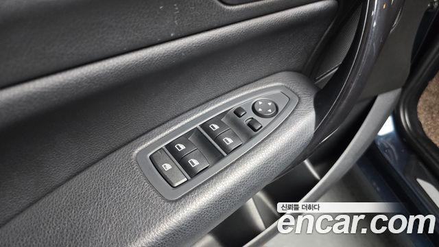 BMW 1-Series 2015 — photo 30
