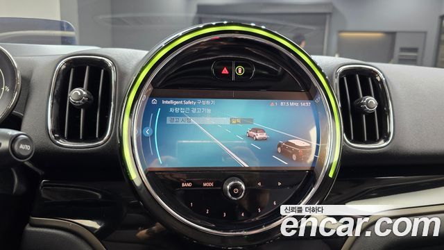 Mini Countryman 2023 — photo 24