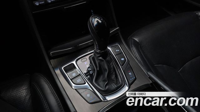 Hyundai Grandeur 2017 — photo 9
