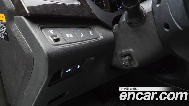 Hyundai Grandeur 2017 — photo 17