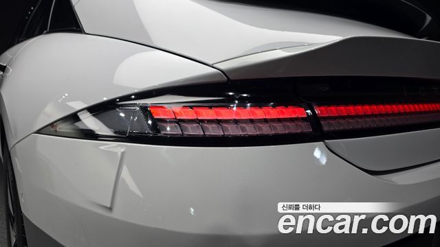 Hyundai Ioniq6 2023 — photo 9