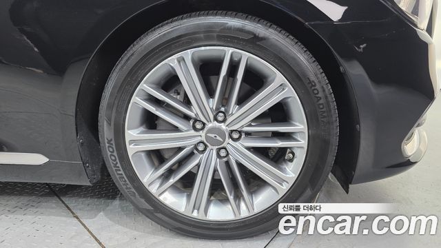 Genesis G80 2017 — photo 5