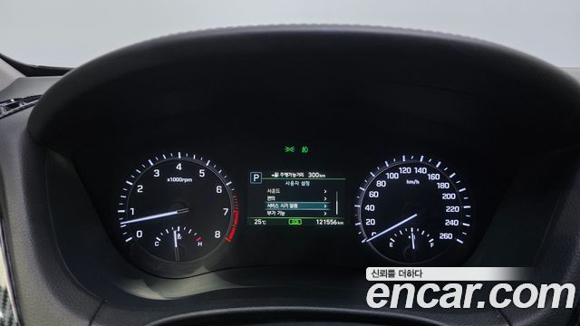 Genesis G80 2017 — photo 11