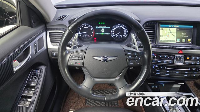 Genesis G80 2017 — photo 22