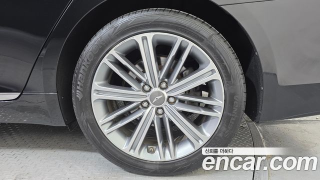 Genesis G80 2017 — photo 7