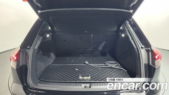 Audi Q4 e-tron 2022 — photo 25