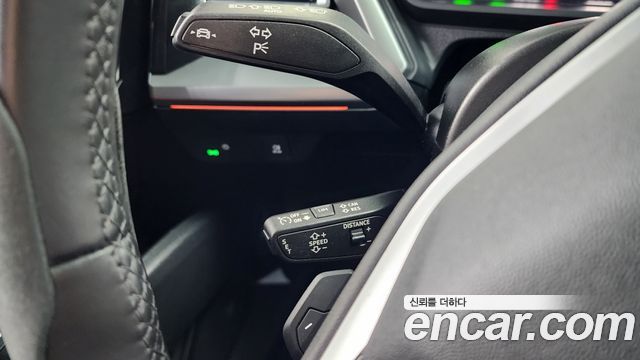 Audi Q4 e-tron 2022 — photo 30