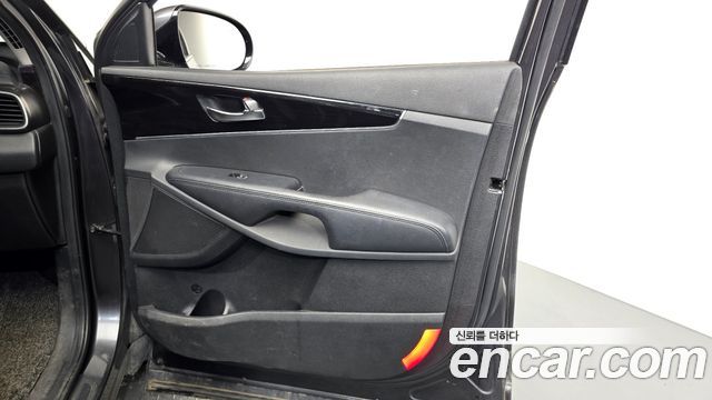 Kia Sorento 2018 — photo 14
