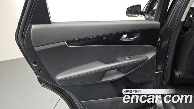 Kia Sorento 2018 — photo 15