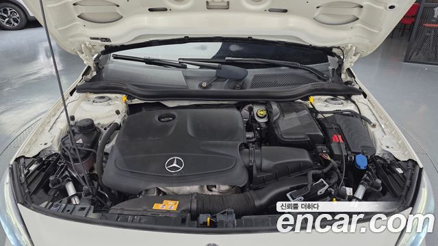 Mercedes-Benz GLA-Class 2018 — photo 6