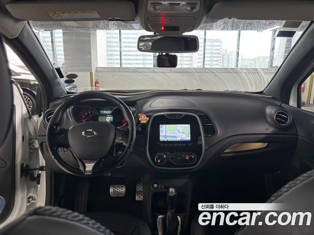 Renault Korea QM3 2017 — photo 6